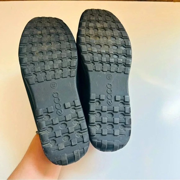 Ecco Lite Classic Moc Leather Loafer Shoes - Picture 7 of 7